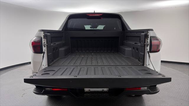 Used 2025 Hyundai Santa Cruz SEL FWD image 17