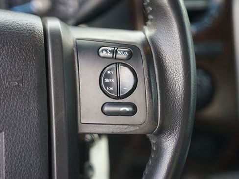 Used 2015 Ford F250 Lariat w/ Lariat Ultimate Package AWD/4WD image 24