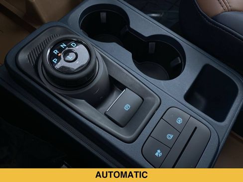 Used 2022 Ford Maverick Lariat w/ Lariat Luxury Package FWD image 7