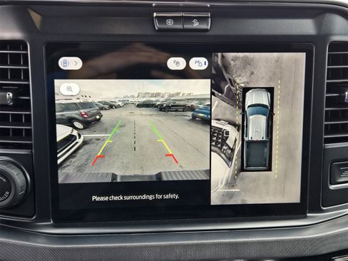 Used 2025 Ford F250 Platinum image 15