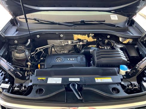 Used 2023 Volkswagen Atlas SE w/ Panoramic Sunroof Package FWD image 32