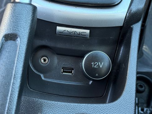 Used 2019 Ford Fiesta SE image 21