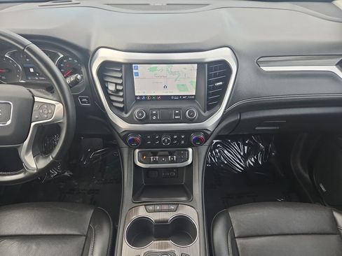 Used 2023 GMC Acadia SLT image 11