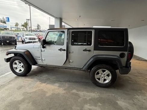 Used 2014 Jeep Wrangler Unlimited Sport w/ Quick Order Package 24S image 5