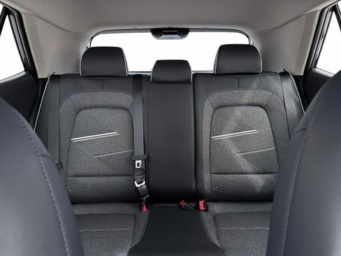 New 2026 Hyundai Venue SEL FWD image 16