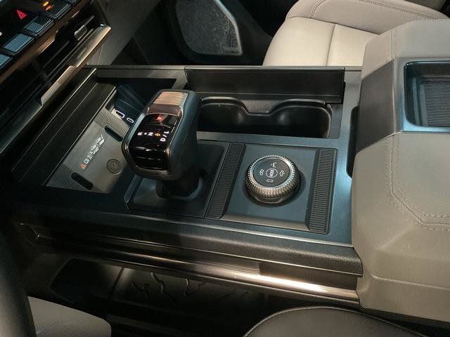 Used 2025 GMC Hummer EV 3X AWD/4WD image 28