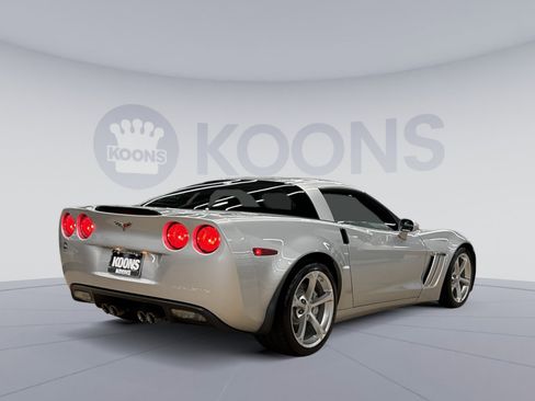 Used 2010 Chevrolet Corvette Grand Sport w/ Preferred Equipment Group RWD image 11