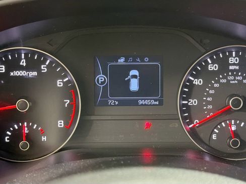 Used 2018 Kia Sportage LX FWD image 15