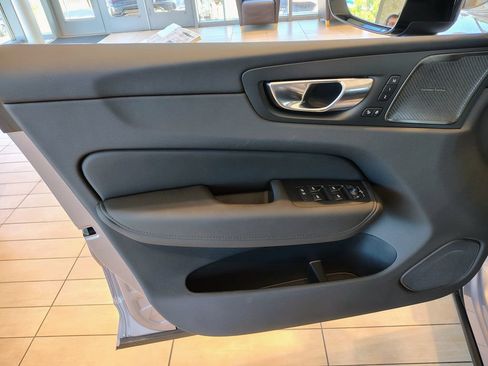 New 2026 Volvo XC60 B5 Ultra w/ Climate Package AWD/4WD image 8