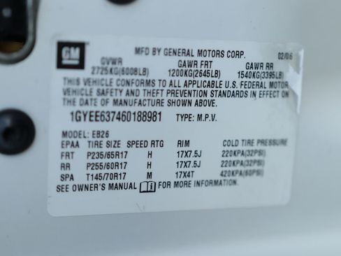 Used 2006 Cadillac SRX w/ Seating Package image 36