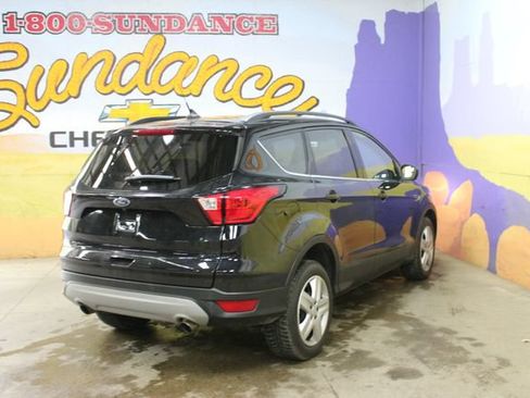 Used 2019 Ford Escape SEL AWD/4WD image 4