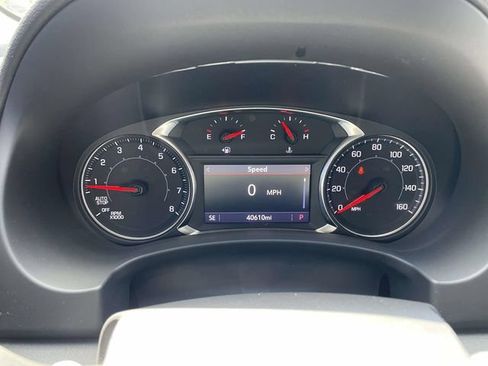 Used 2023 GMC Terrain AT4 w/ Tech Package AWD/4WD image 28