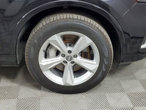 Certified 2021 Audi Q7 2.0T Premium Plus w/ Premium Plus Package image 14