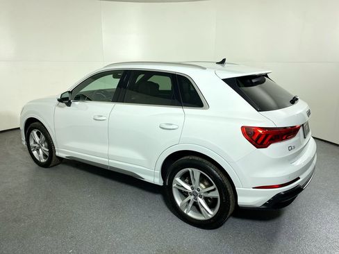 Used 2020 Audi Q3 2.0T Premium Plus w/ Premium Plus Package image 32