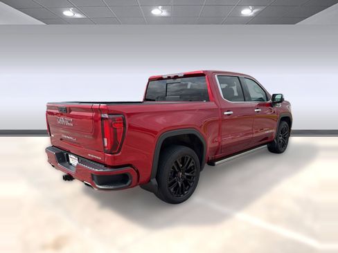 Used 2022 GMC Sierra 1500 Denali w/ Denali Reserve Package image 8