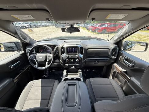 Used 2021 Chevrolet Silverado 1500 RST AWD/4WD image 21
