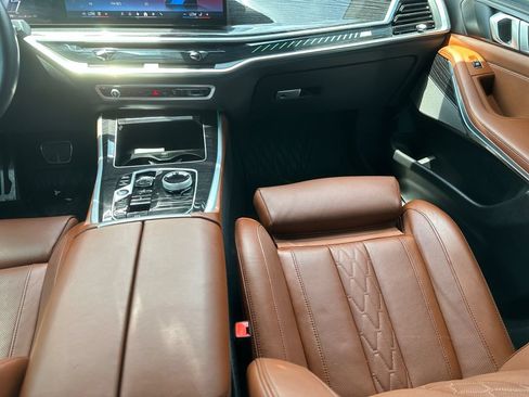 Used 2025 BMW X5 M60i w/ Executive Package AWD/4WD image 18