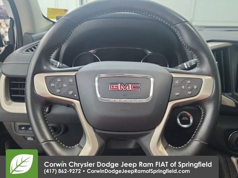 Used 2022 GMC Terrain Denali w/ Denali Premium Package image 22