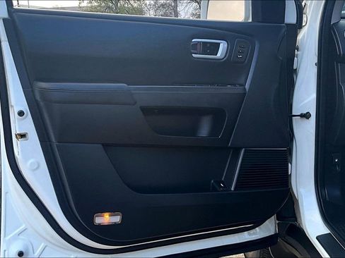 Used 2013 Honda Pilot Touring image 24