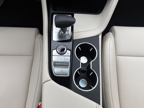 New 2026 Genesis G70 2.5T image 23