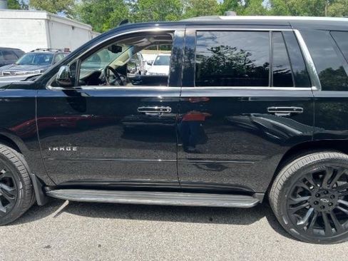 Used 2017 Chevrolet Tahoe Premier AWD/4WD image 13