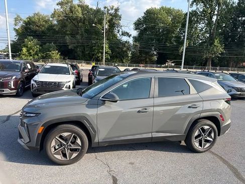 Used 2025 Hyundai Tucson SEL AWD/4WD image 3