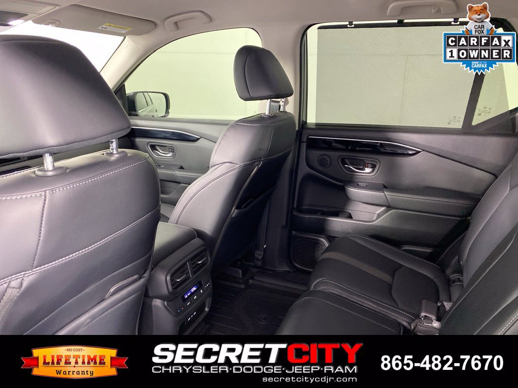 Used 2025 Honda Pilot EX-L image 28