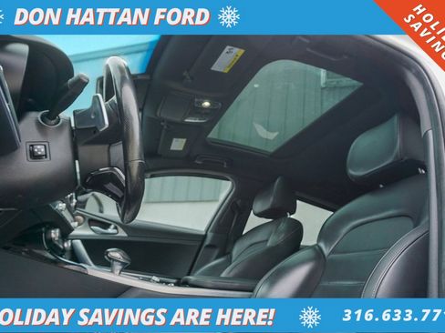 Used 2020 Kia Stinger GT2 image 21