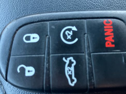 Used 2022 Dodge Challenger R/T image 29