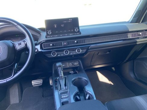 Used 2024 Honda Civic Sport image 15