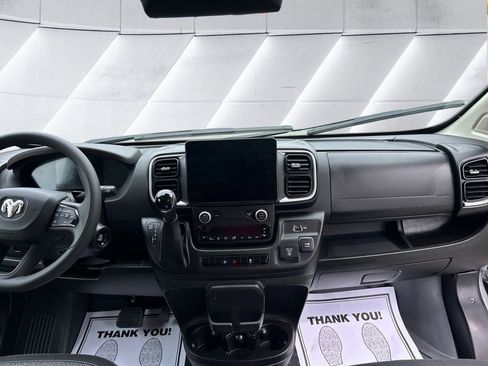 New 2024 RAM ProMaster 3500 w/ Quick Order Package 22G SLT image 12