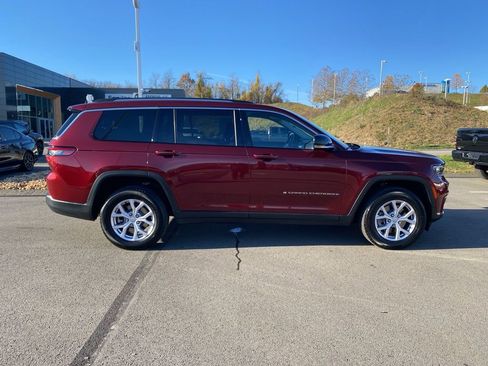 Used 2022 Jeep Grand Cherokee L Limited image 2