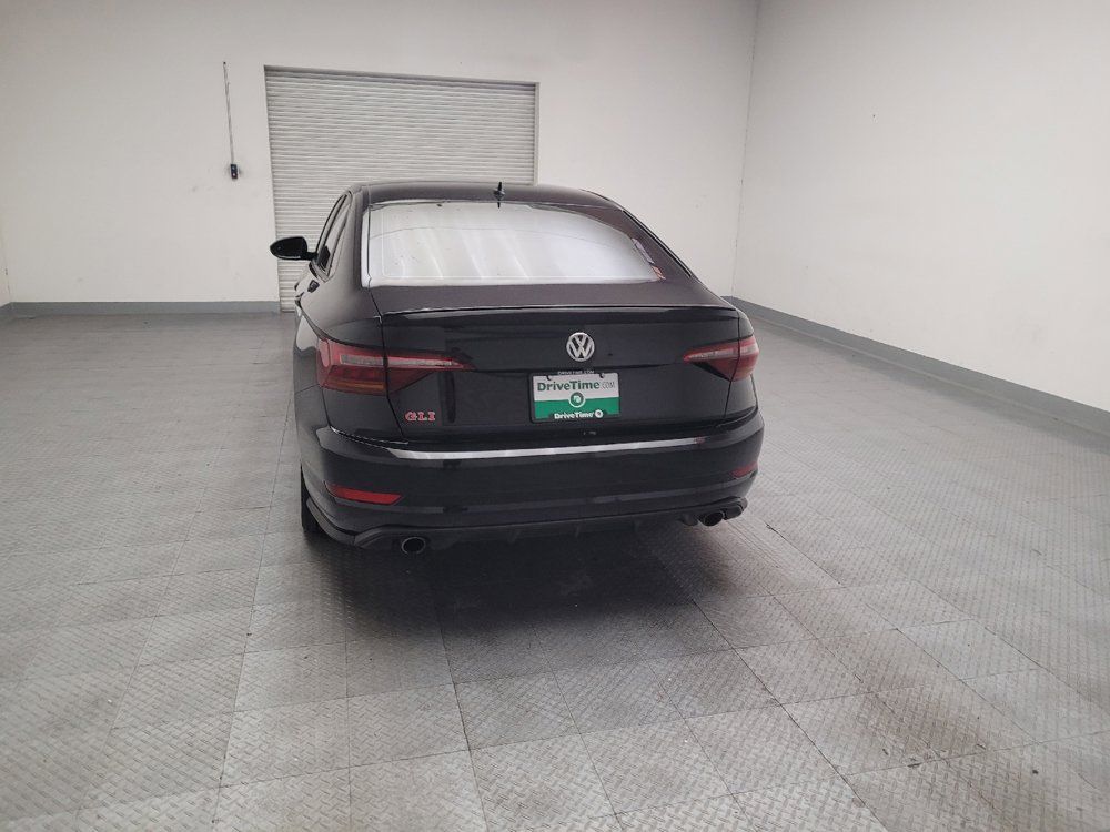 Used 2019 Volkswagen Jetta GLI FWD image 6