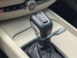 Used 2020 Volvo S60 T5 Momentum image 4