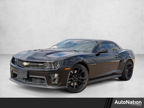 Used 2015 Chevrolet Camaro ZL1 image 1