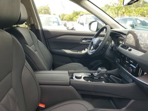 New 2026 Nissan Rogue Platinum w/ Platinum Premium Package AWD/4WD image 33