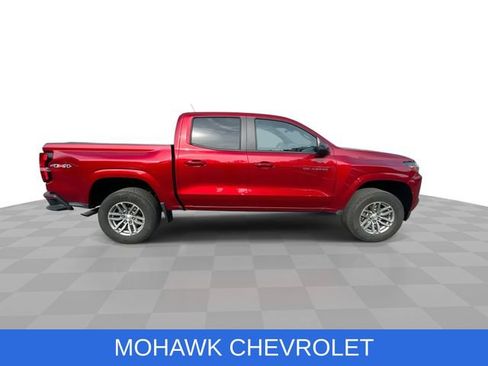 Used 2023 Chevrolet Colorado LT w/ LT Convenience Package AWD/4WD image 9