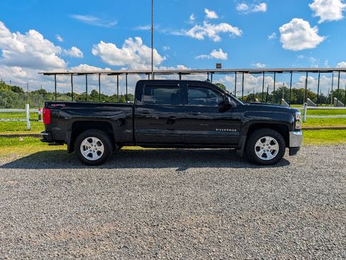 Used 2016 Chevrolet Silverado 1500 LT w/ All Star Edition AWD/4WD image 4