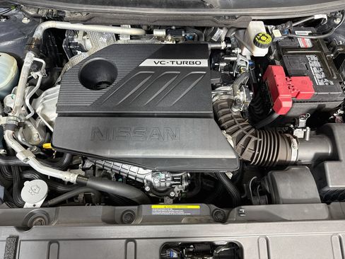 Used 2023 Nissan Rogue SV FWD image 39