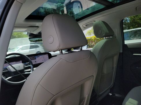 New 2026 Audi Q3 quattro 2.0T AWD/4WD image 25