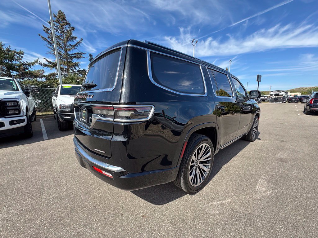 Used 2022 Jeep Grand Wagoneer Series III w/ Rear-Seat Entertainment Group AWD/4WD image 8