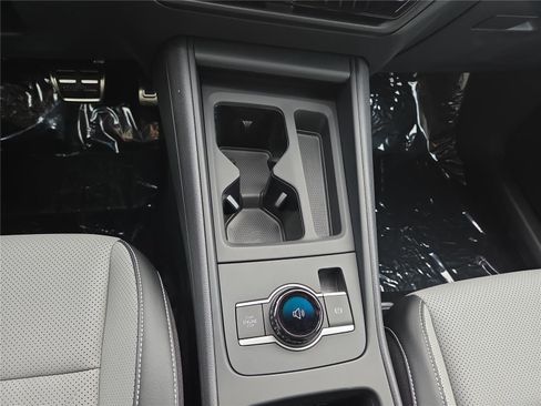 New 2026 Volkswagen Tiguan SE R-Line AWD/4WD image 20