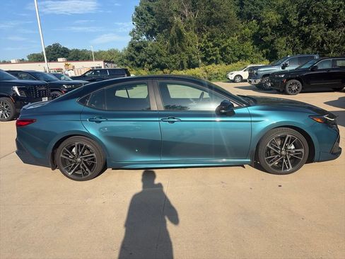 Used 2025 Toyota Camry XSE w/ Premium Plus Package FWD image 6