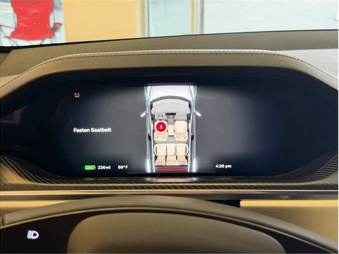 Used 2021 Tesla Model S Plaid image 11