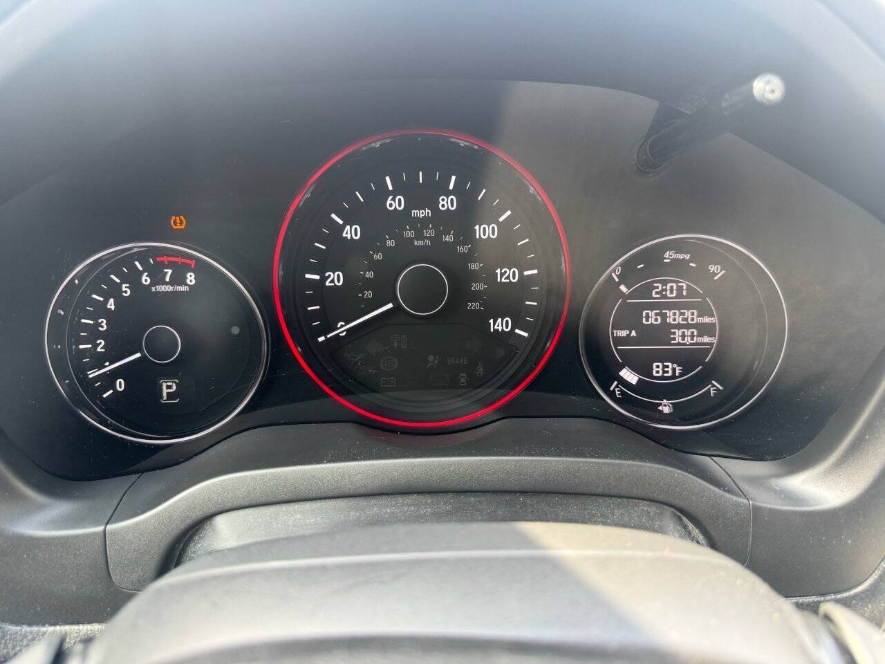 Used 2016 Honda HR-V EX image 9