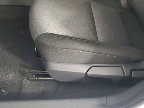 New 2026 Nissan Sentra SV w/ Floor Mat Package FWD image 32