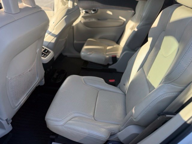 Used 2021 Volvo XC90 T6 Inscription w/ Protection Package Premier AWD/4WD image 13