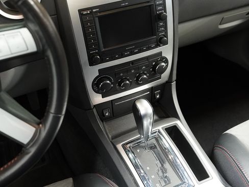 Used 2006 Dodge Magnum SRT8 w/ SRT Option Group III image 32