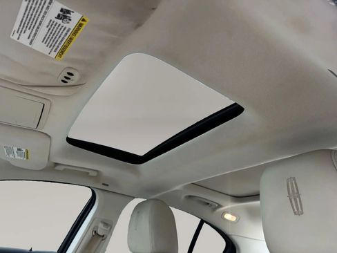 Used 2011 Lincoln MKS AWD w/ 201A Rapid Spec Order Code image 17