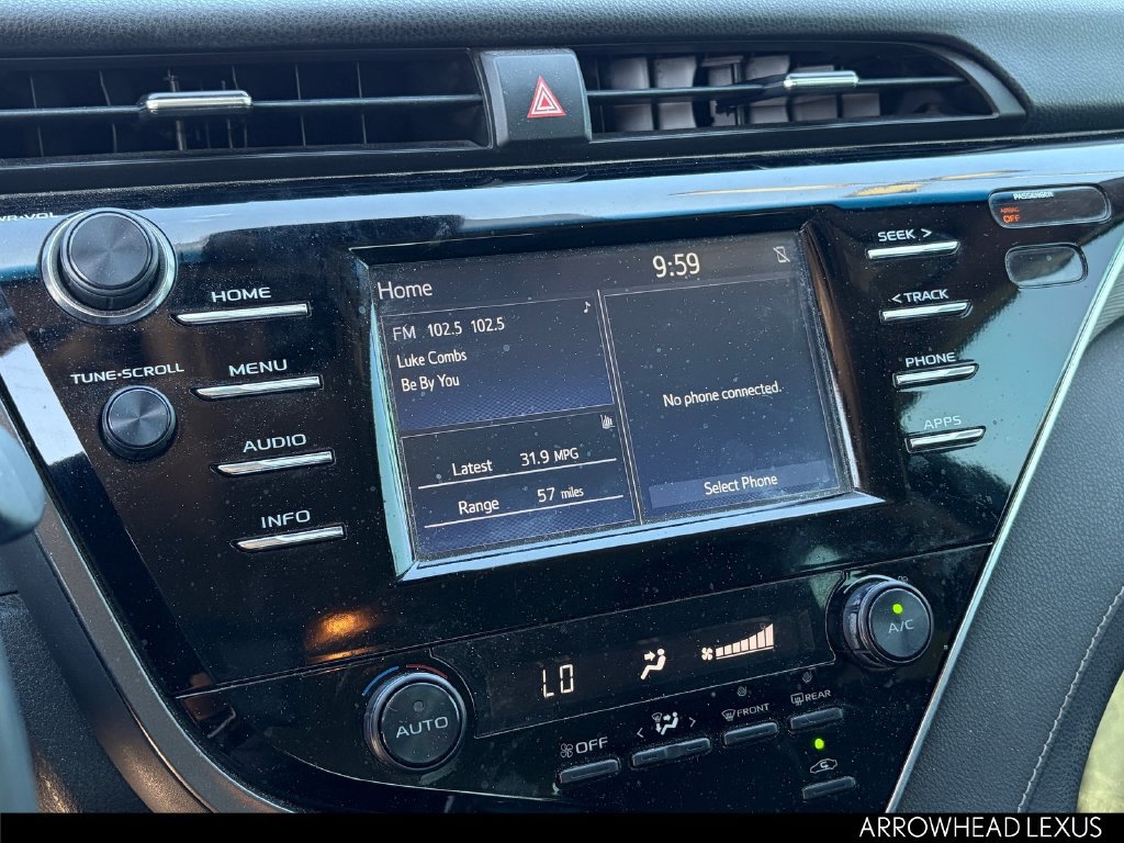 Used 2018 Toyota Camry SE FWD image 26